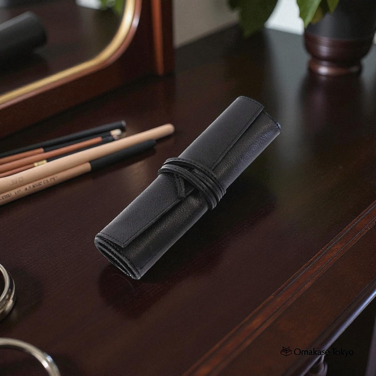 Acacia Style Roll Pen Case-Genuine Leather Black