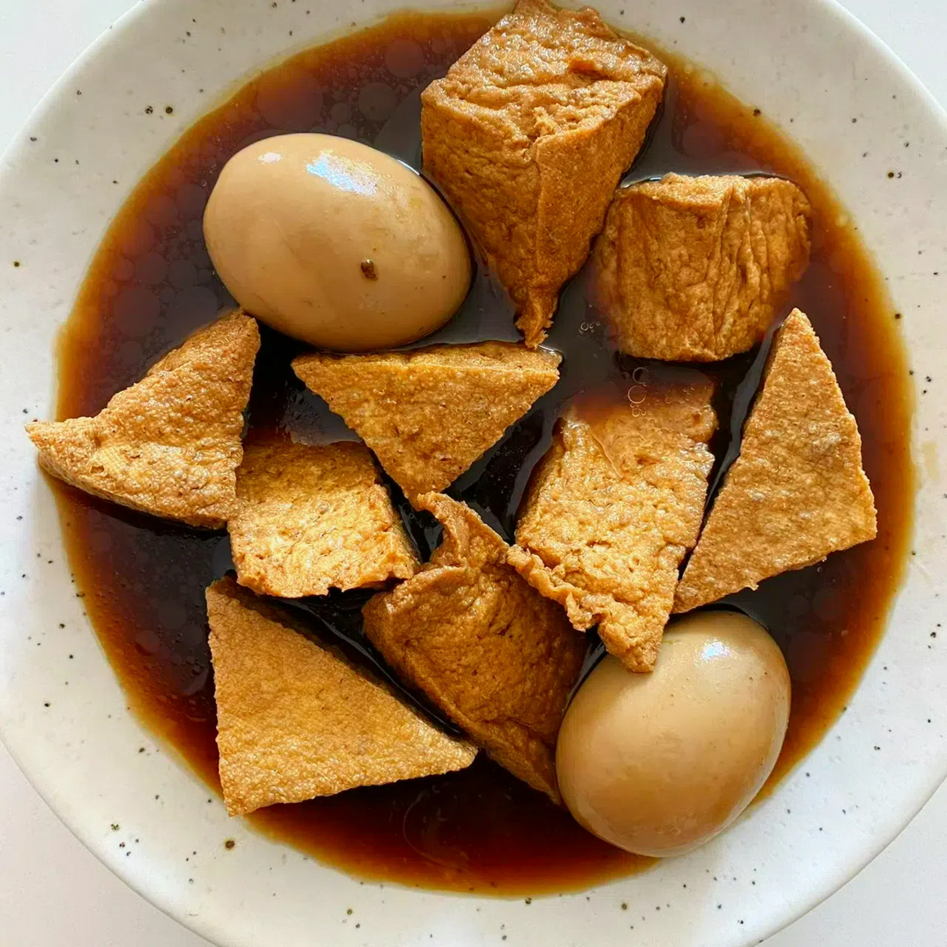 Braised Eggs and Tofu 500 g