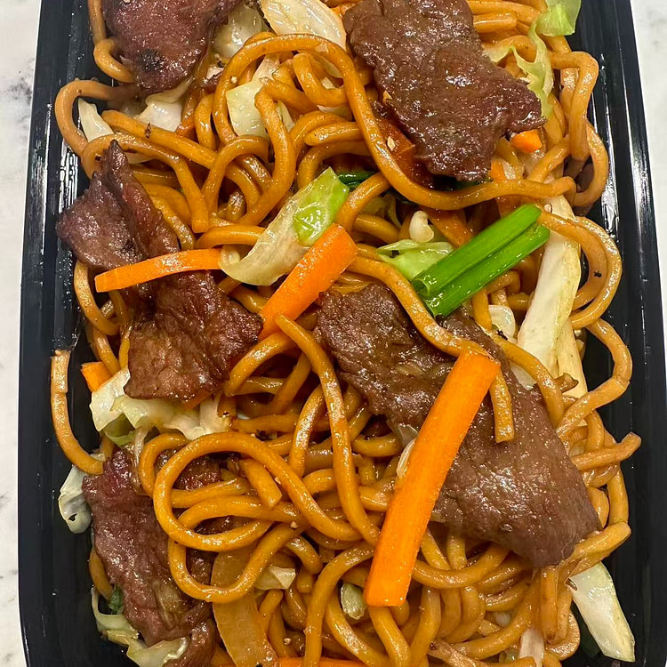 Black Pepper Beef Chow Mein 400 g