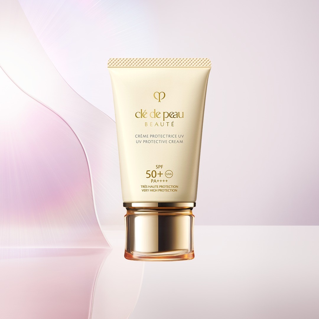 Amazon.com: Clé de Peau Beauté, UV Protective Cream : Luxury
