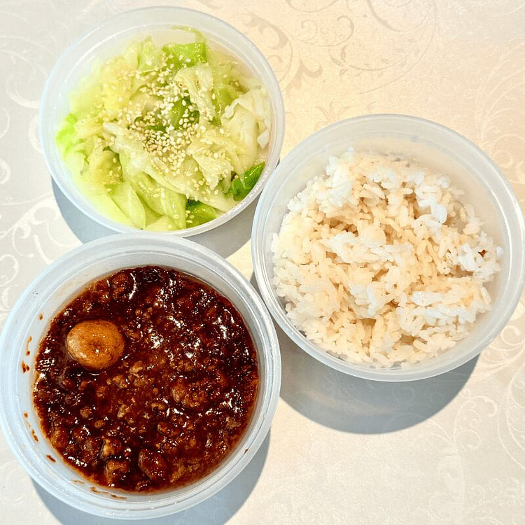 Solo Meal Combo (Minced Pork Rice 650g+Salad 150g 1 each