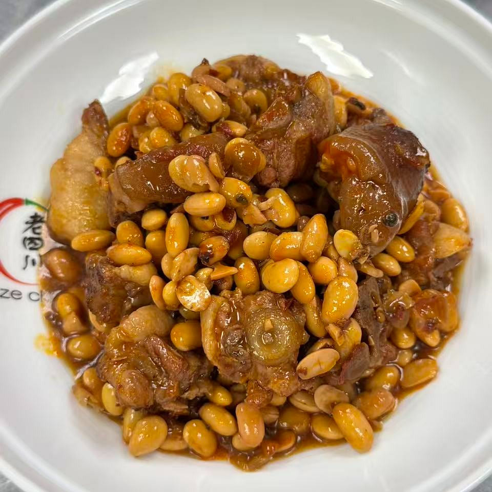 Braised Pork Tail w/ Soybean 450g 1 each