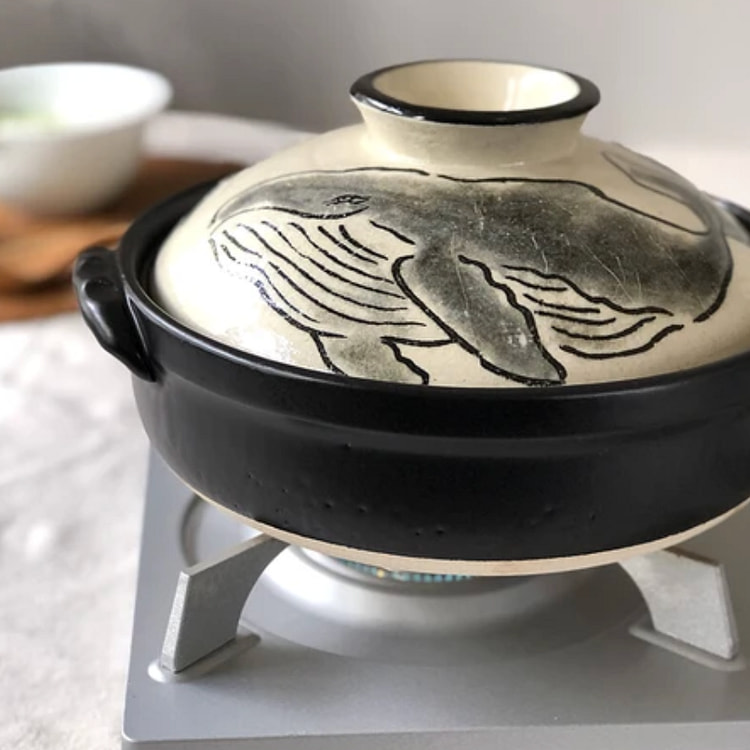 Banko ware Size 8 2.5L Whale Pot(Gift Box)