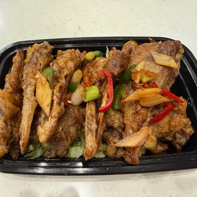 椒盐鸭下巴 8pc 1 份