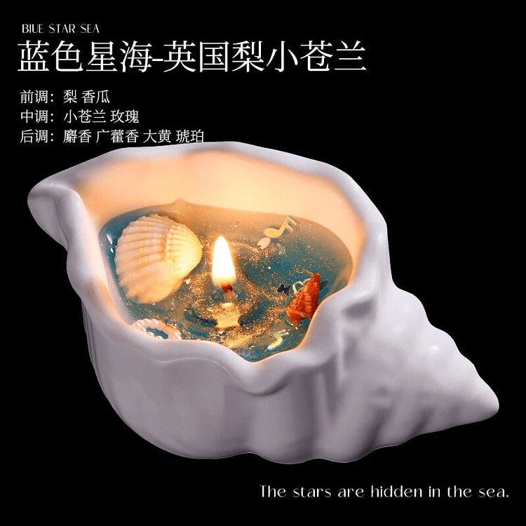 One English Pear & Freesia Scented Candle 100 g