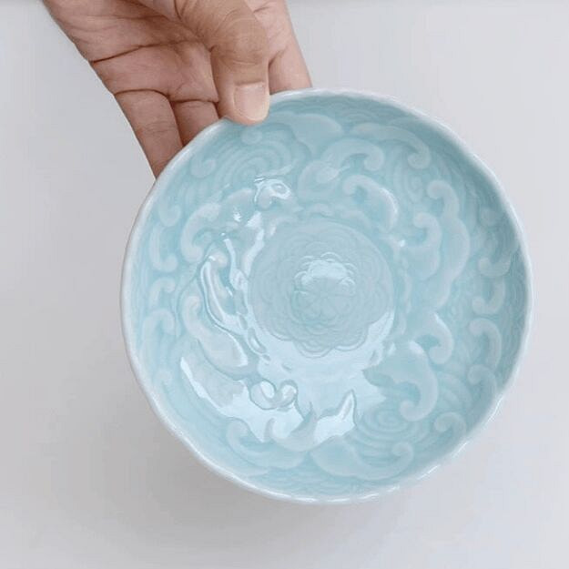 有田烧 青色 浮雕花小盘 1 个