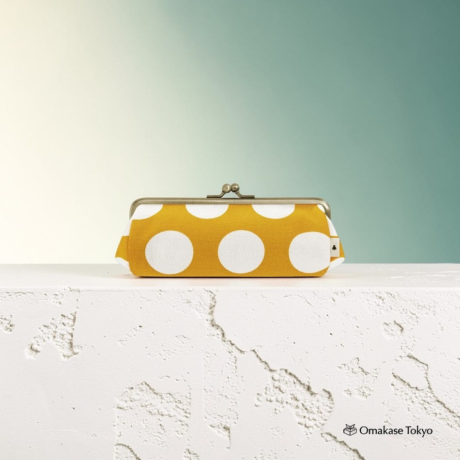 AYANOKOJI TAWARA-Shaped Pencil Case Yamabuki&White 136 g