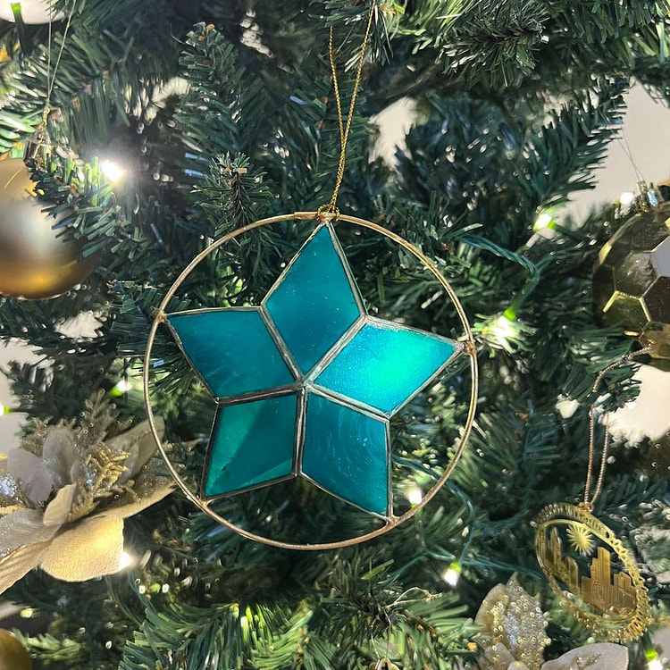 Capiz Star Ornaments 4" Dia. -  All Green 4 count