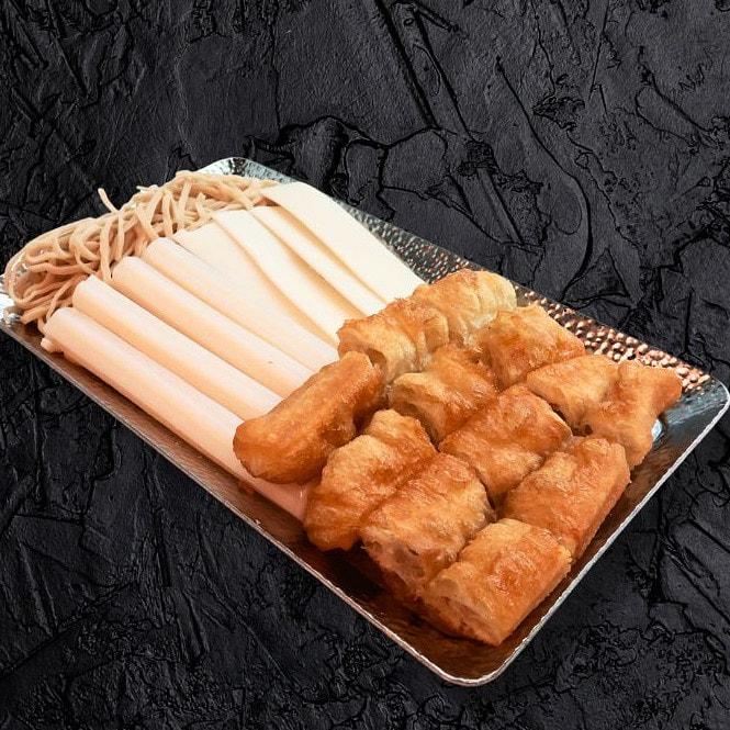 Hot pot Combo D Noodle Combo 1 each