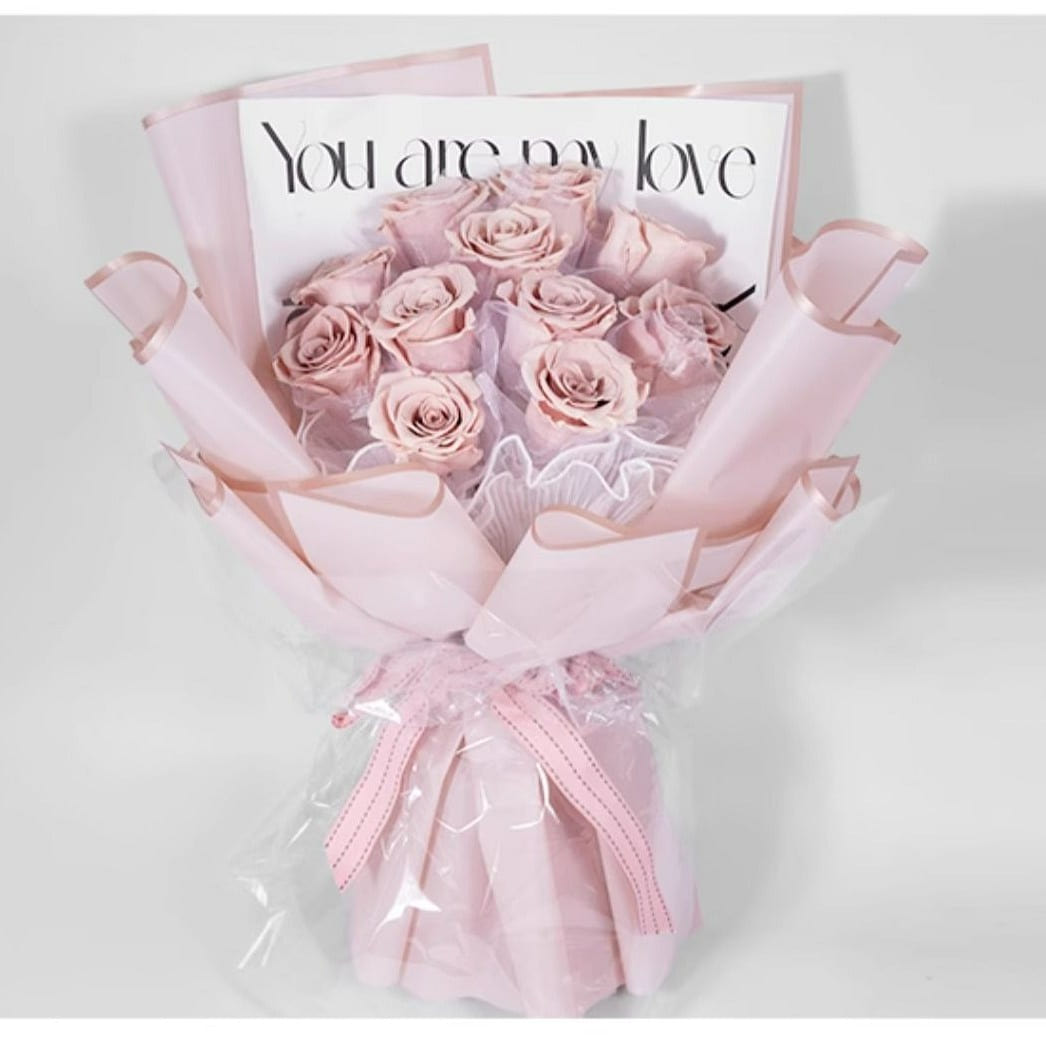 Everlasting flowers – rose bouquet gift box -11 pink roses 1 box