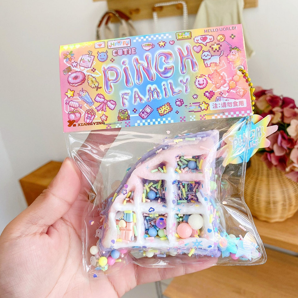 ⚠️mochi Seiki Bite Sized Daifuku Mochi Snack Amaou Strawberry Flavor
