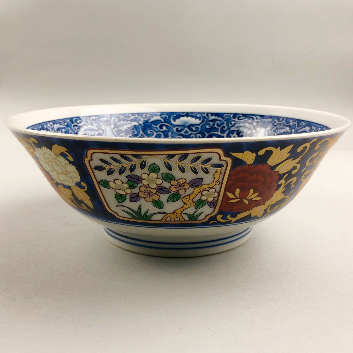 Made-in-Japan Kenjo Ramen Bowl with metallic gold & flowers, 7.5 dia., 28 oz 1 each