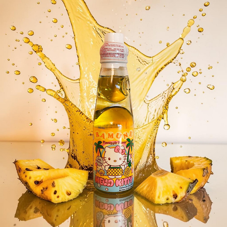Sanrio Hello Kitty Ramune Soda - Pineapple Flavor 200 ml