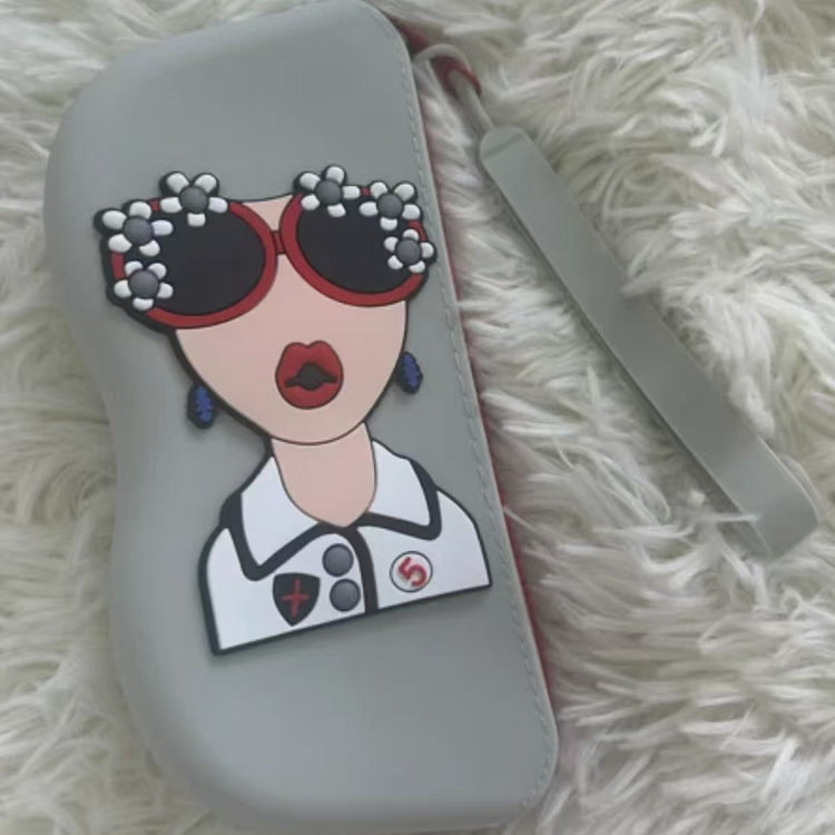 卡通可爱便携式硅胶眼镜袋 浅灰色 1 个