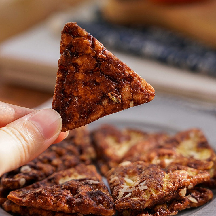 等一味 黑巧布朗尼玉米脆 60 克