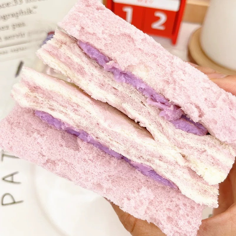 7 Haaland taro burgers - Weee!
