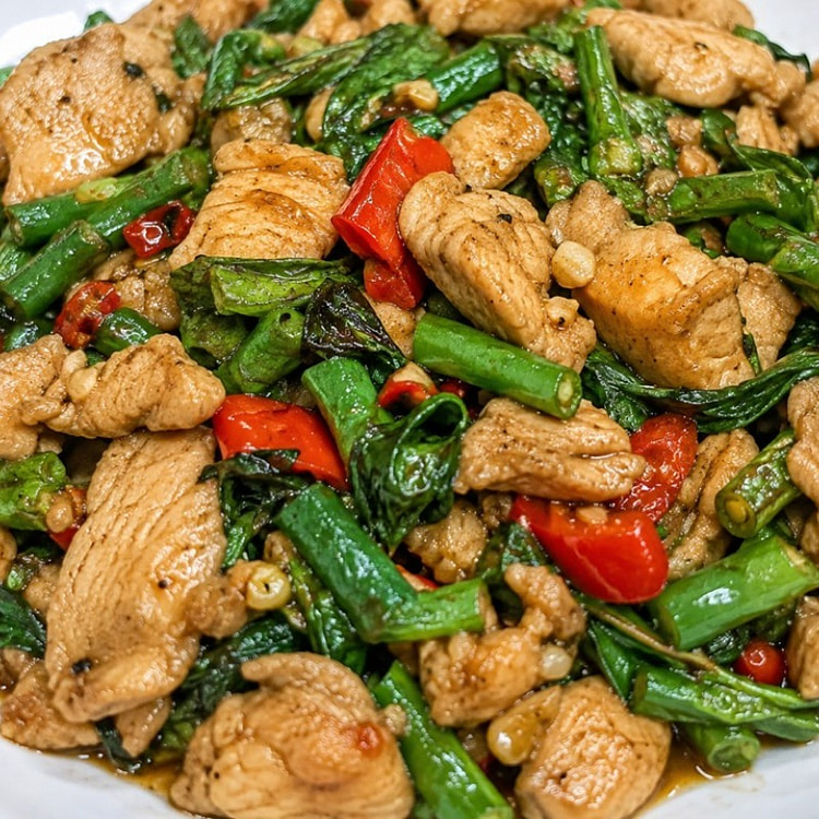 Thai Basil Chicken 400 g
