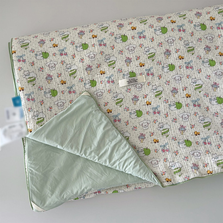 Air conditioning quilt Green Apple  150*200cm 1 each