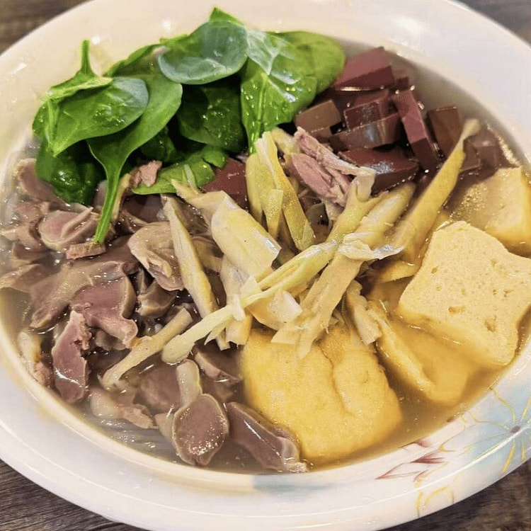Duck Vermicelli Soup 1 each