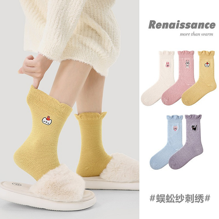 Renaissance原创女袜加厚蜈蚣纱中筒袜羊羔绒秋冬保暖刺绣长筒袜
