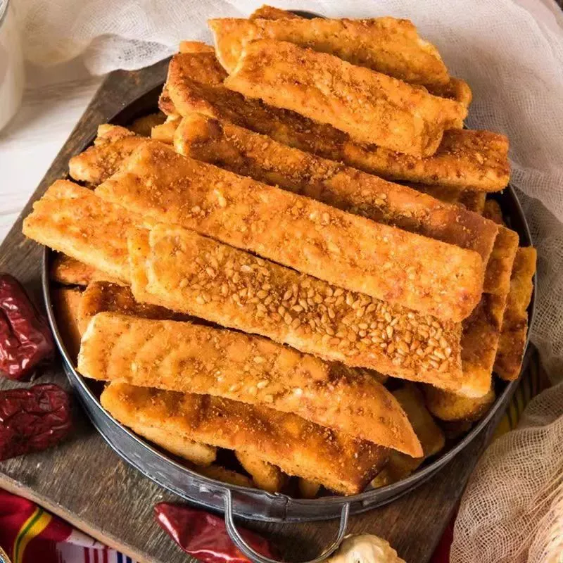 馕锅巴(五香味)新疆特产烤馕饼芝麻爆炒馕块 100 克 - Weee!