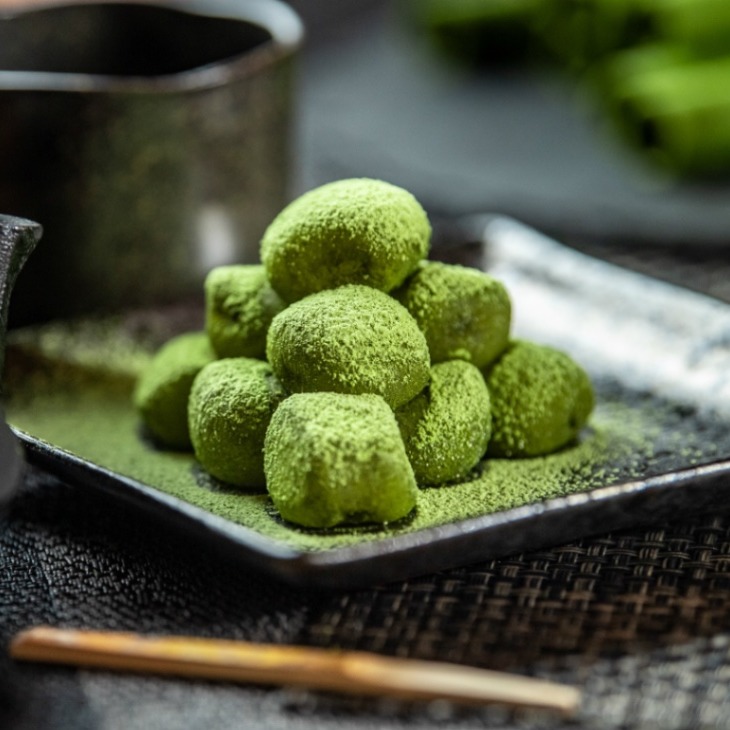 抹茶餅※(プロフ必読お願いします！)ページ 日本直送」茶匠鑑定茶の環・御抹茶餅 24個入り - Weee!