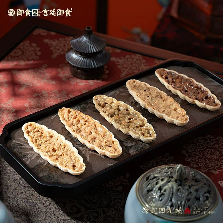 御食园茯苓果仁脆小船酥200g