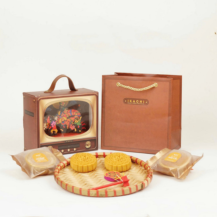 Ikachi Tiny TV Lion Dance Gift Set 214 g