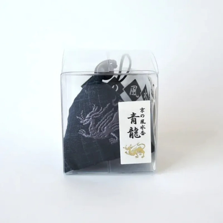 京都井和井 香氛袋 青龙刺绣三角包款 塑料盒装