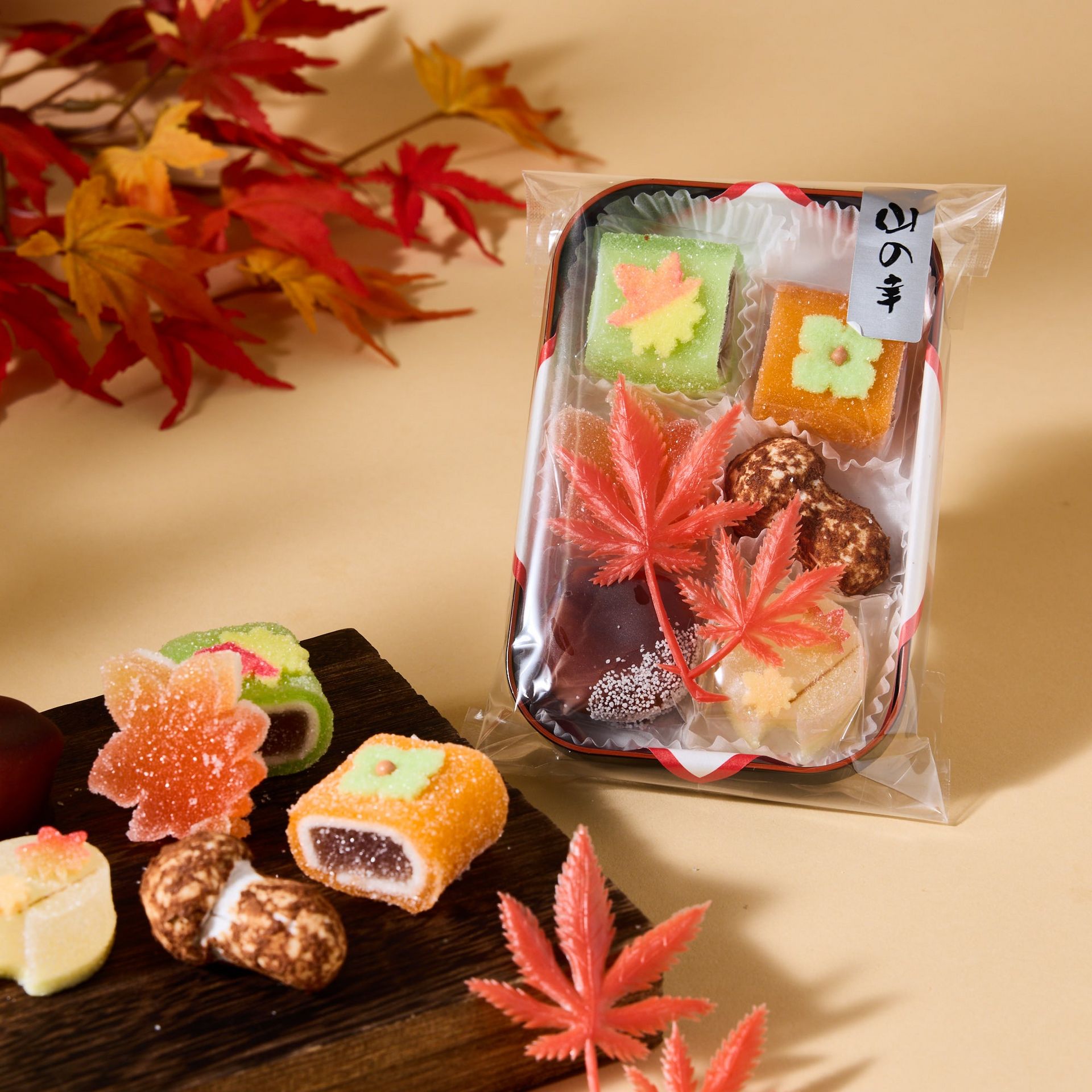 Autumn Wagashi Confectionery Assortment 109 g
