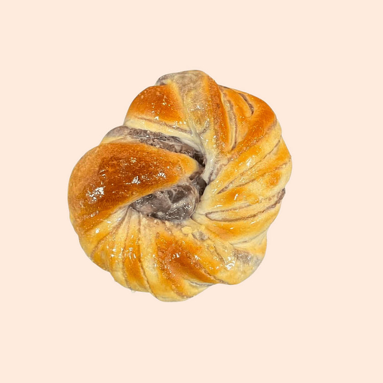 Taro Swirl Bun 1 count