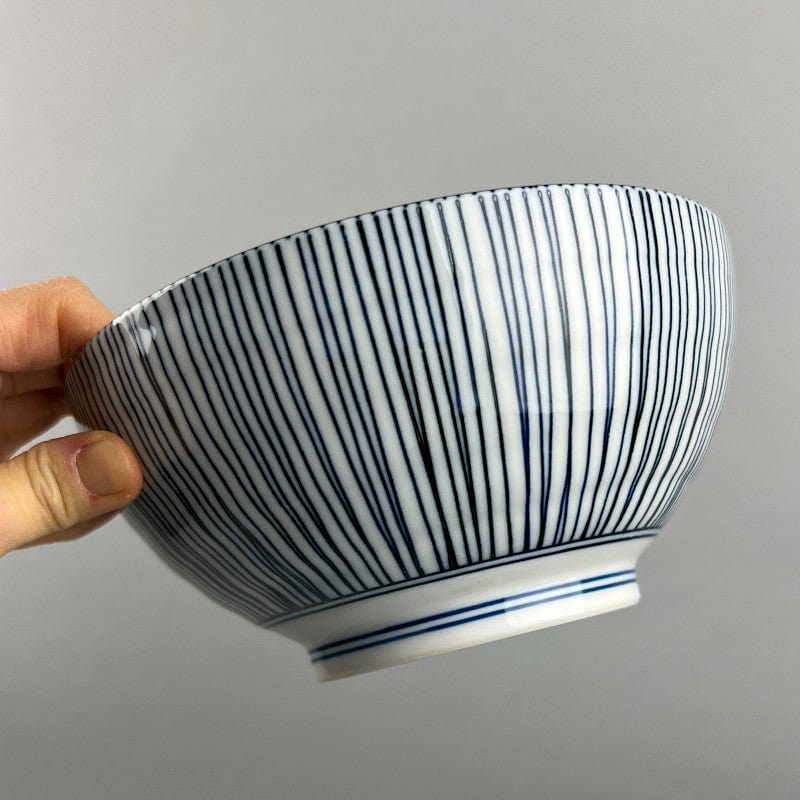 Made-in-Japan Shima Sanuki Soba Udon Noodle Navy Stripes Bowl, 7.25" dia. 32 oz 1 each