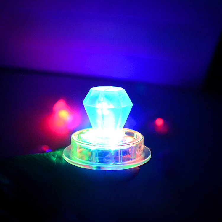发光戒指糖儿童闪光水晶宝石钻戒糖果 2颗装