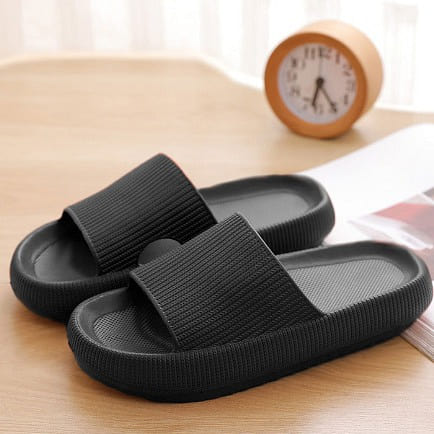 4cm Platform Slippers Color Black, Size 32-33 1 each