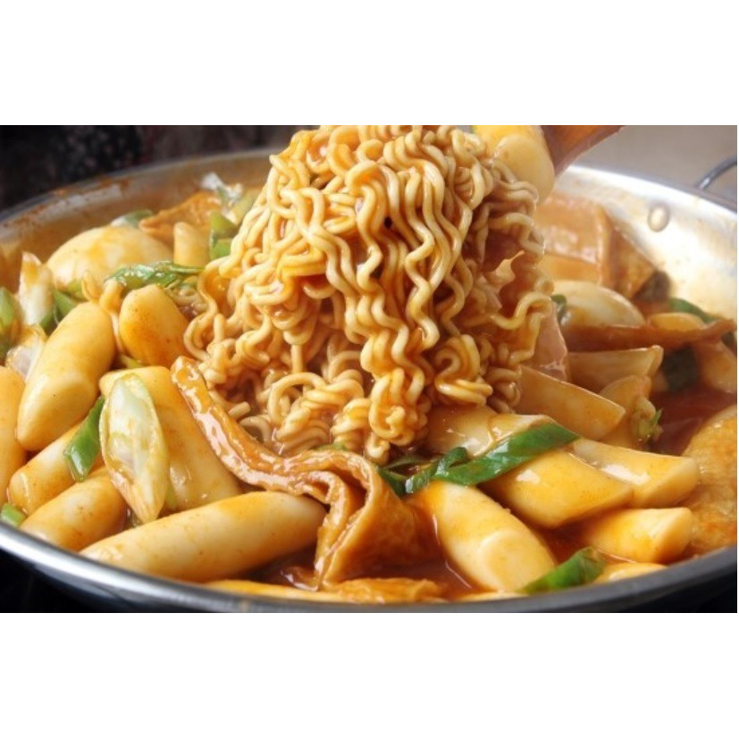 Ottogi Noodle TteokBokki Spicy Rice Cake with Noodle Weee!