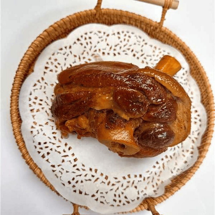 熏卤小肘子 1-1.5磅 1 份