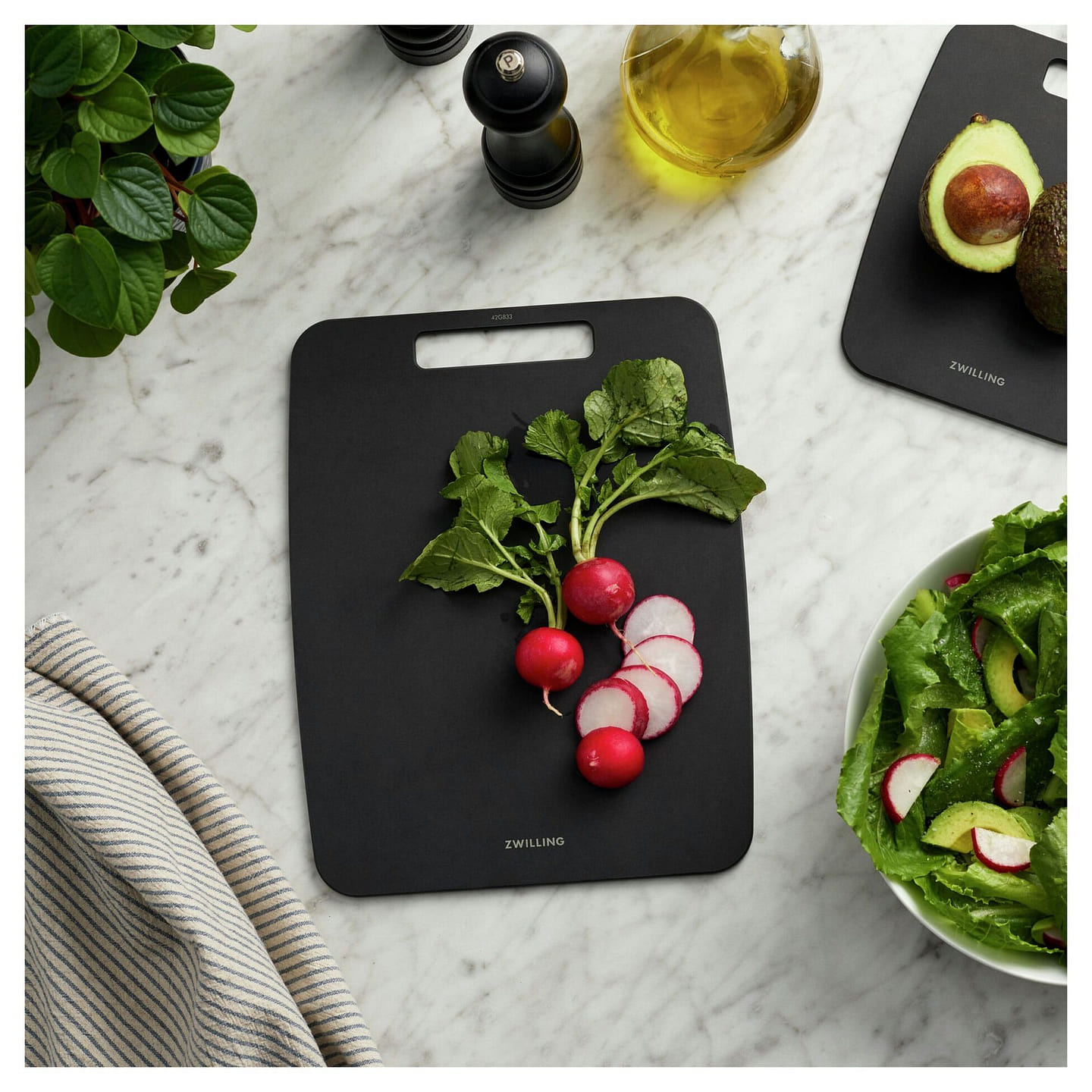 ZWILLING Plant Fiber Cutting Board – Slate 11-inch 1 each