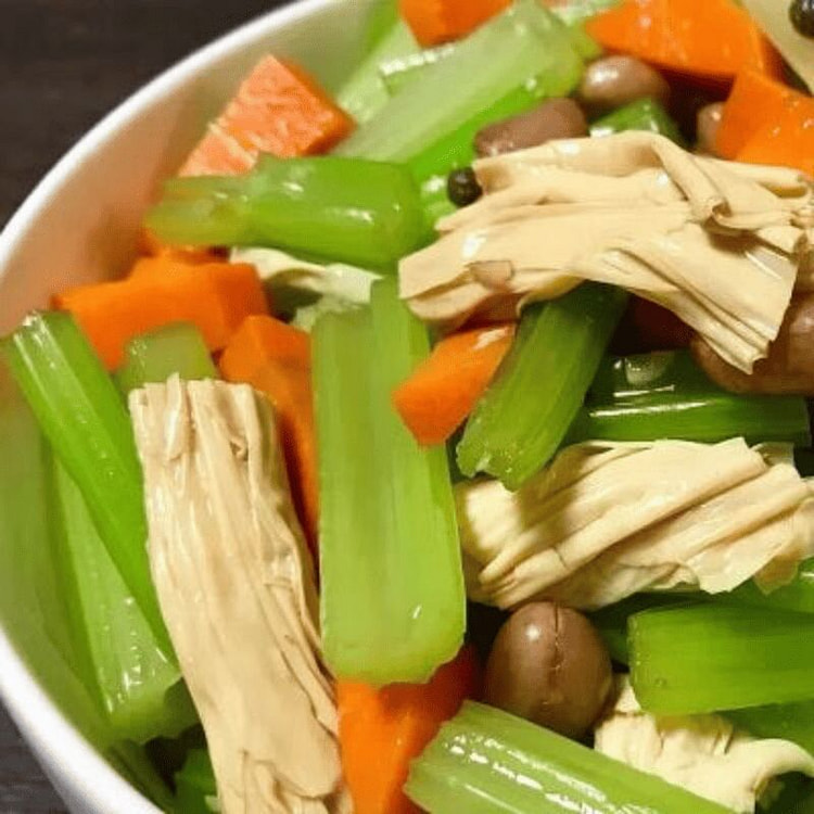 Mixed Vegetable Salad 250g 1 each