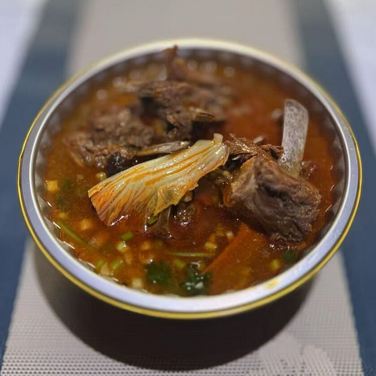 羊蝎子麻辣小火锅