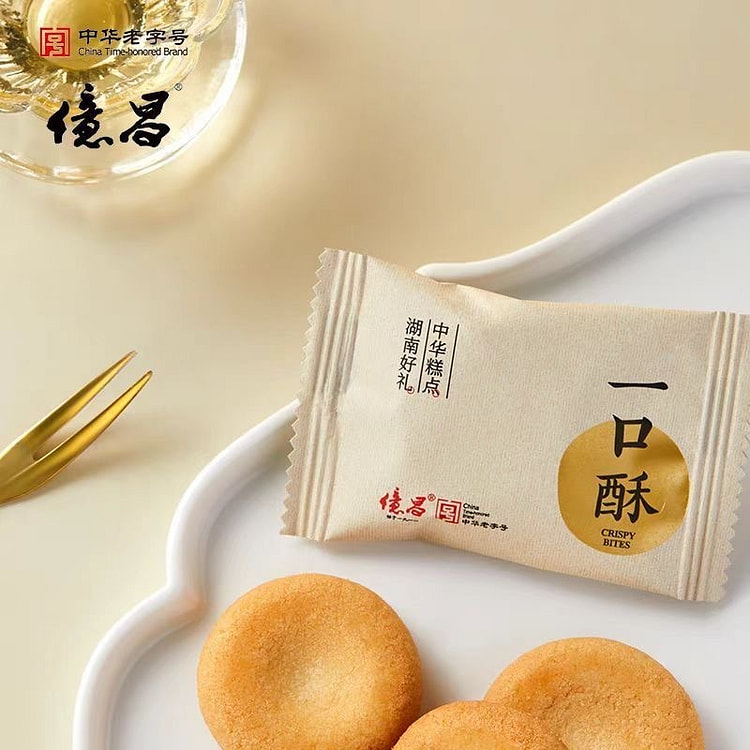 Chinese time-honored brand One Bite Crispy Traditi