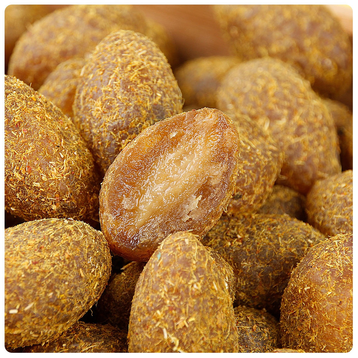 Licorice olive loose preserves dried fruit nine licorice salty olives Guangdong 250 g
