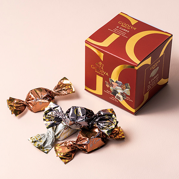 Godiva 黑/白/榛子夹心巧克力 组合礼盒 9粒入