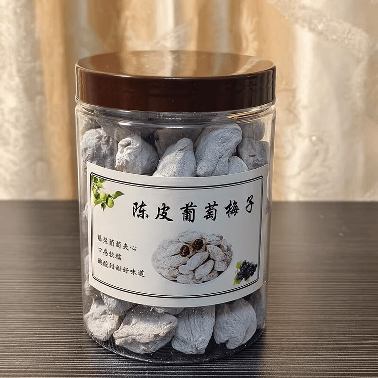 Dried tangerine peel, grapes, plums 250 g