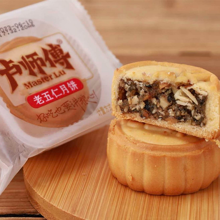 Master Lu's Five-Nut Mooncakes, 38g each, 10pieces 380 g