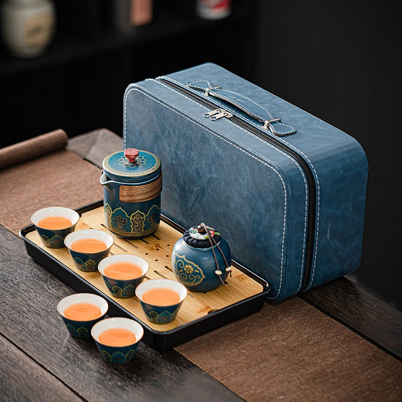 Classic Blue Tea Set: 1 Teapot + 6 Cups 1 each