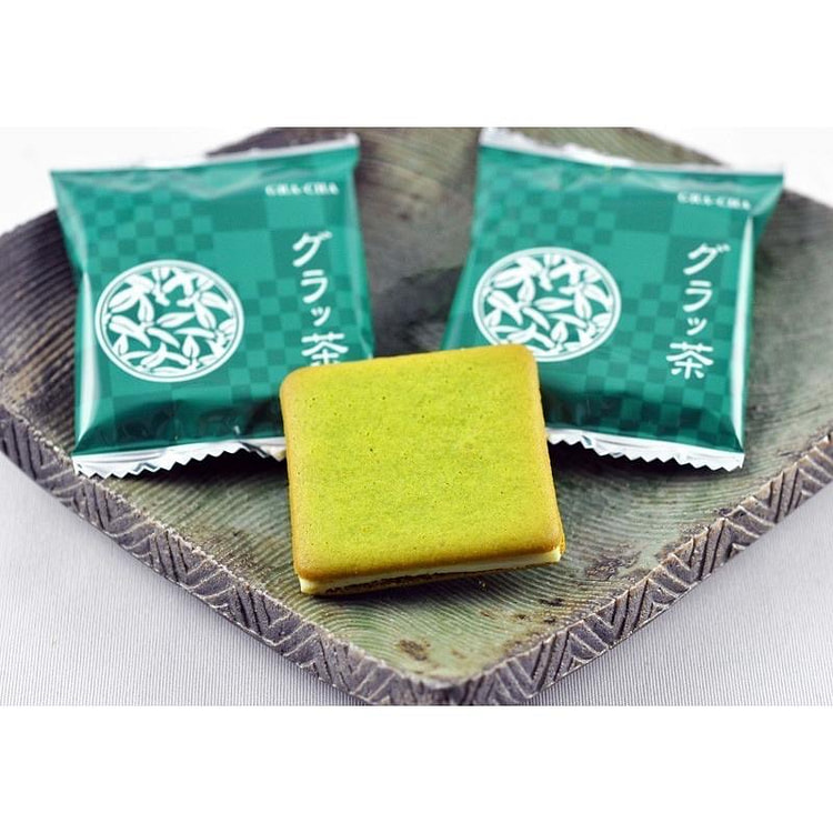 Matcha Chocolate Langue De Chat VENETO KYOTO 160g 1 each