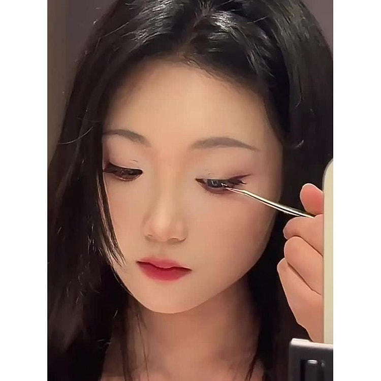 MR.WISH Glue-Free False Eyelashes #Meow Series 1 box