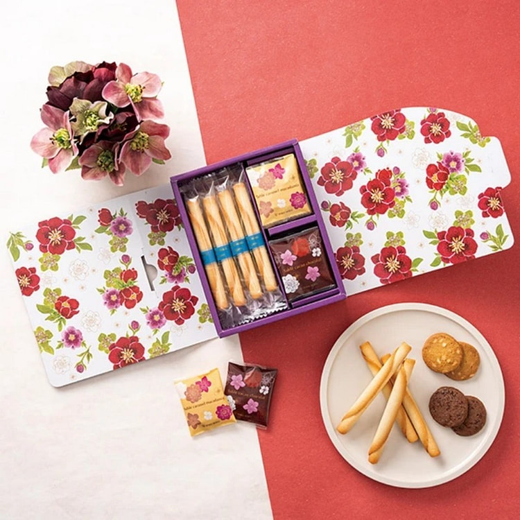 YOKU MOKU Flower Cookies, 18 pieces