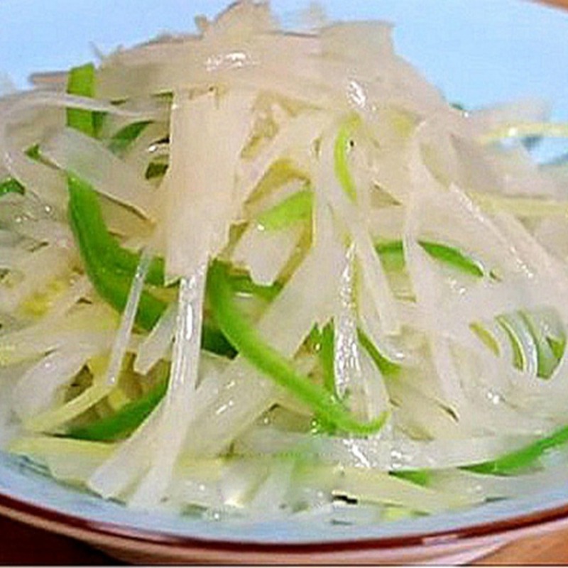 Stir-Fried Shredded Potatoes with Green Peppers 1 each