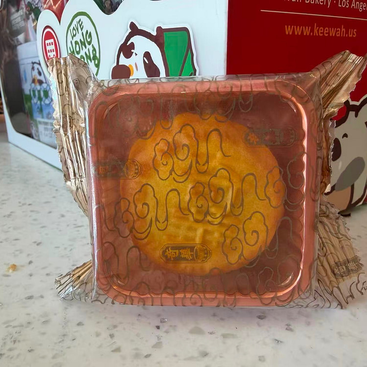 Single Yolk Custard Mooncake 1pc 1 count